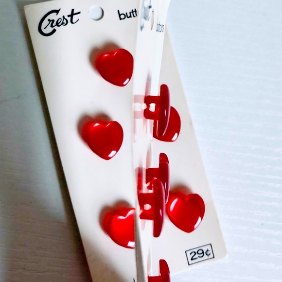 VTG 40’s red heart shank buttons 1/2” 10 - Picture 3 of 7